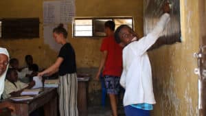 Frivilligt arbejde Afrika Zanzibar Højskolen Hands on Zanzibar engelsk undervisning-