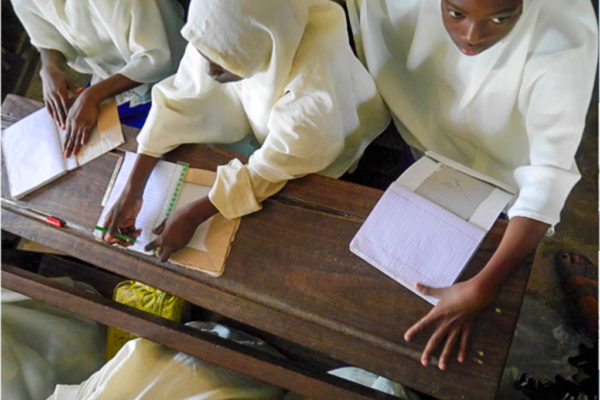 Frivilligt arbejde Afrika Zanzibar Højskolen Hands on Zanzibar engelsk undervisning